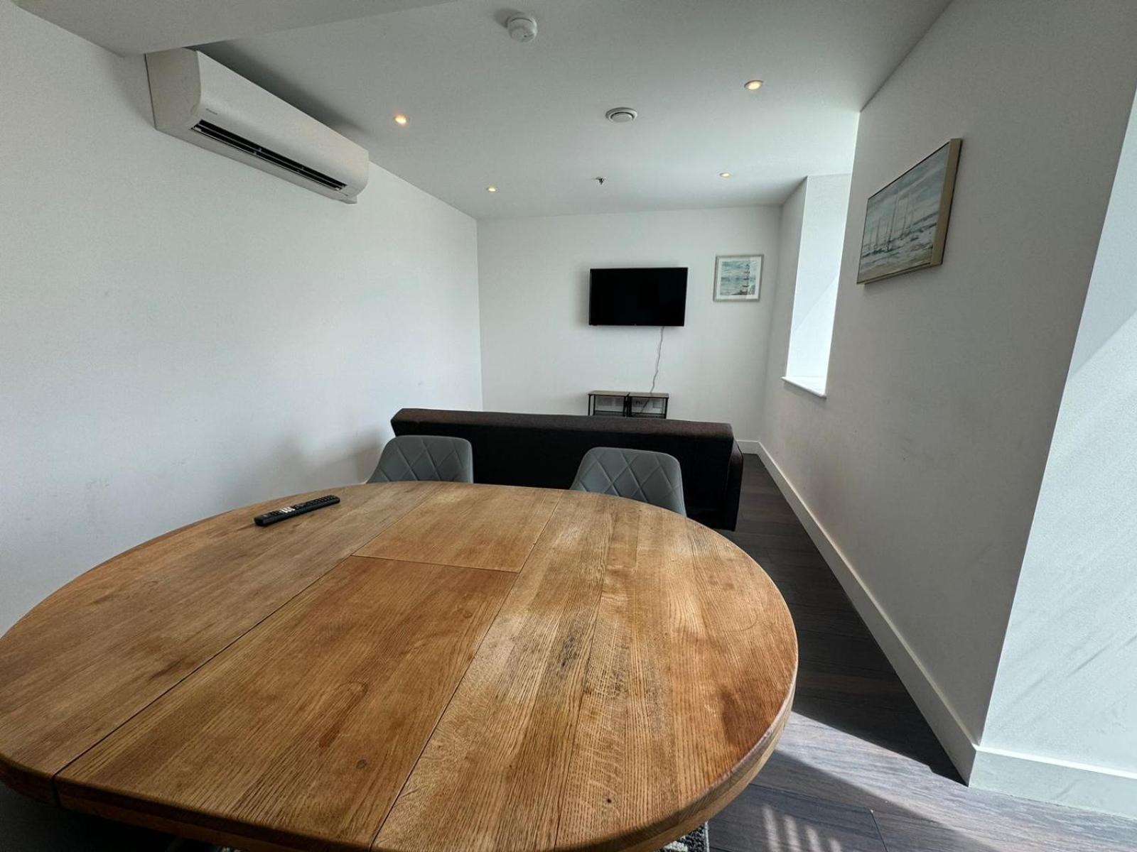 Cozy One Bedroom Flat 20 Mins Central London Bp142 المظهر الخارجي الصورة